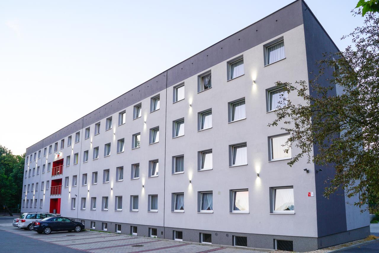 Zgoda Kompleks Hotelarski Świętochłowice Eksteriør billede
