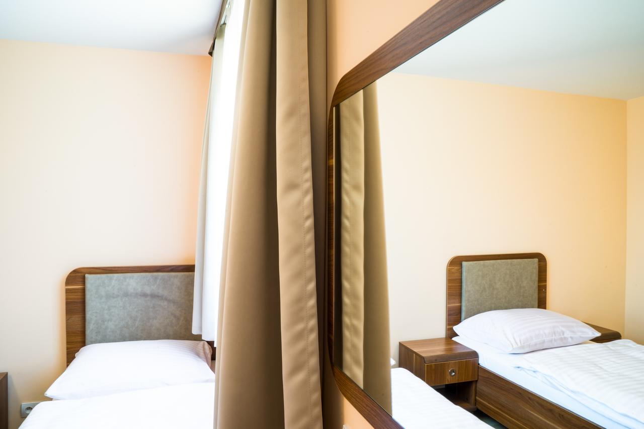 Zgoda Kompleks Hotelarski Świętochłowice Eksteriør billede
