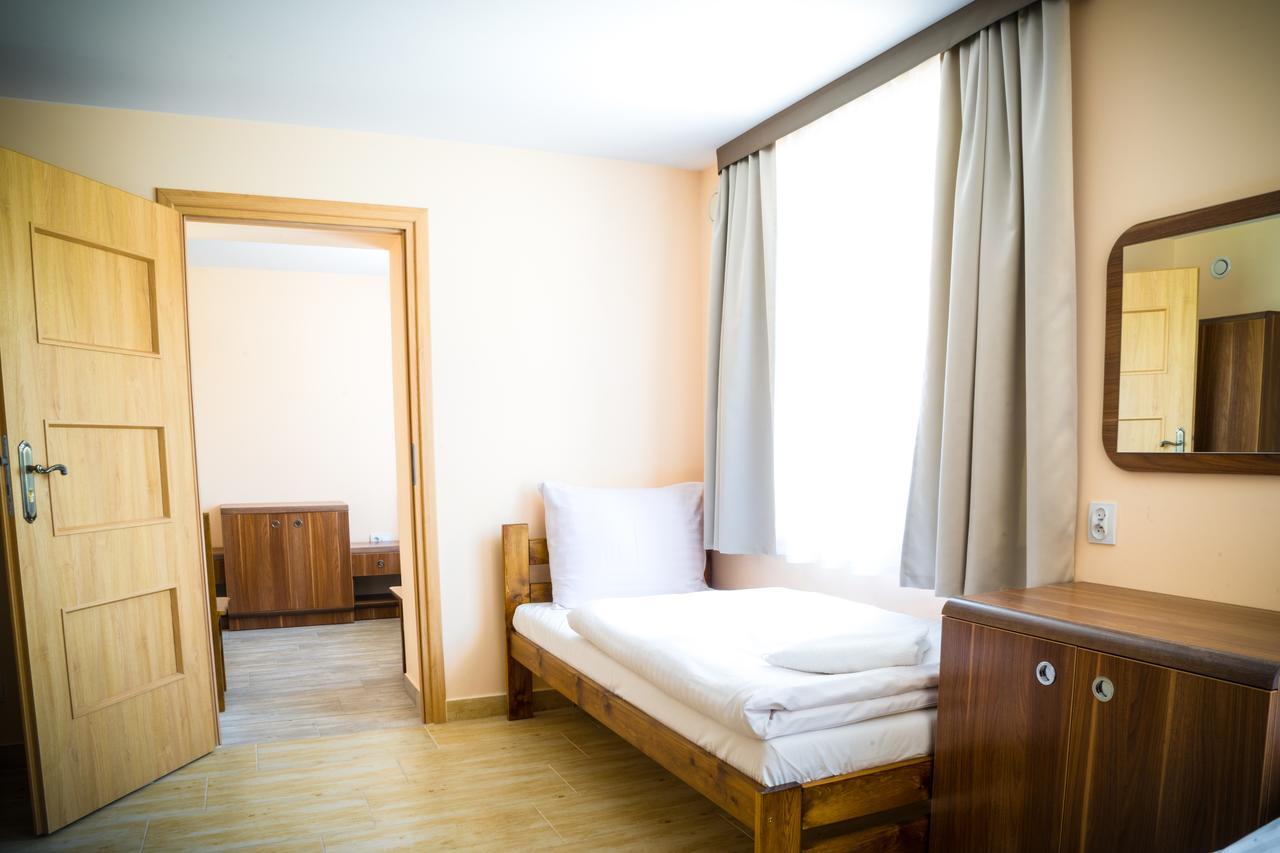 Zgoda Kompleks Hotelarski Świętochłowice Eksteriør billede